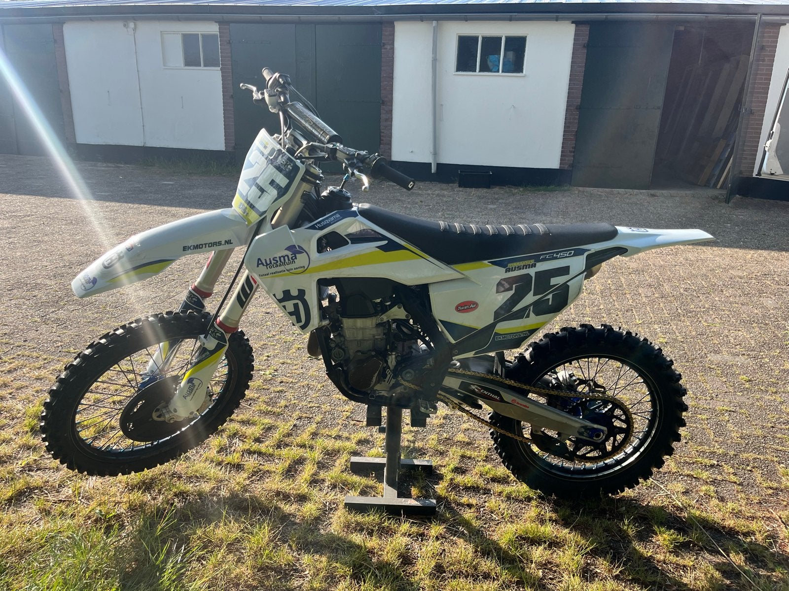 Husqvarna FC450 Crossmotor - Klaar voor de start!, Motoren, Crossmotor, Handgeschakeld, Gebruikt, Bedrijf