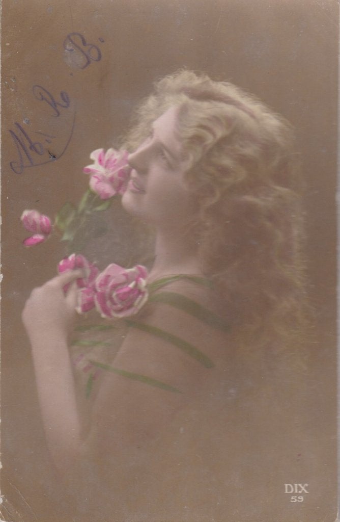 Meisje lang haar en bloemen. Leuke oude AK., Verzamelen, Ophalen of Verzenden, Voor 1920, Gelopen, Kinderen