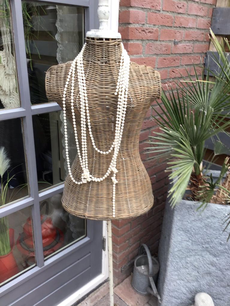 Rotan paspop met buste - decoratief en in goede staat, Boho, Ophalen of Verzenden, Zo goed als nieuw, Natuurlijk materiaal