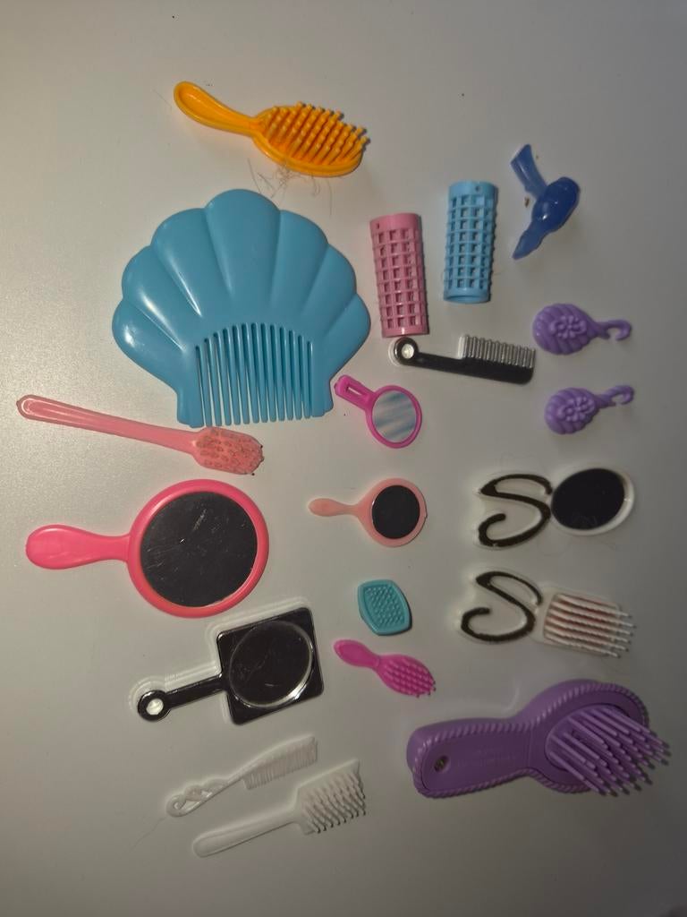 213 Barbie kam borstel spiegel setje, Verzamelen, Poppen, Ophalen of Verzenden