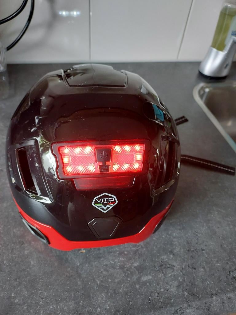 Vito E-City Speed Pedelec Helm - Zo goed als nieuw, Fietsen en Brommers, Brommerhelmen, Zo goed als nieuw, Ophalen of Verzenden