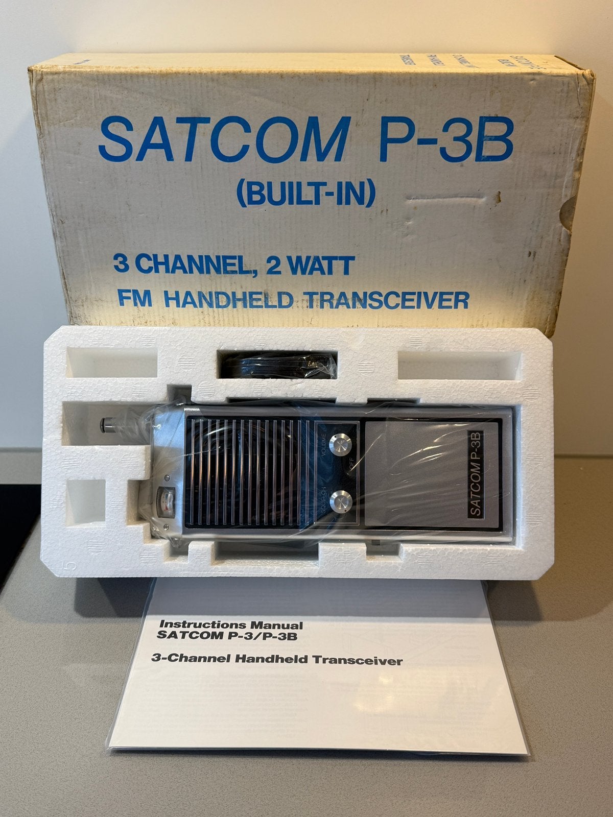 Satcom P-3B jaren 80 porto nieuw old stock, Verzenden, Nieuw