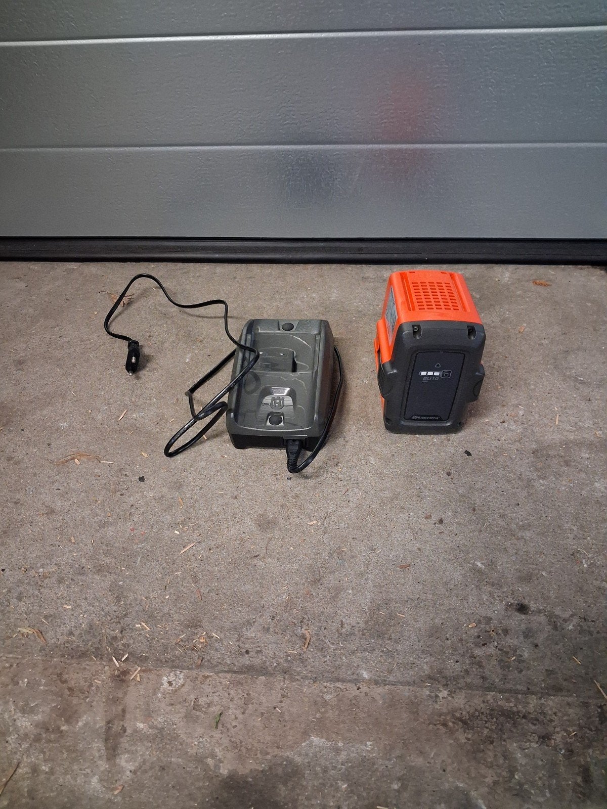 husqvarna oplader & accu, Ophalen