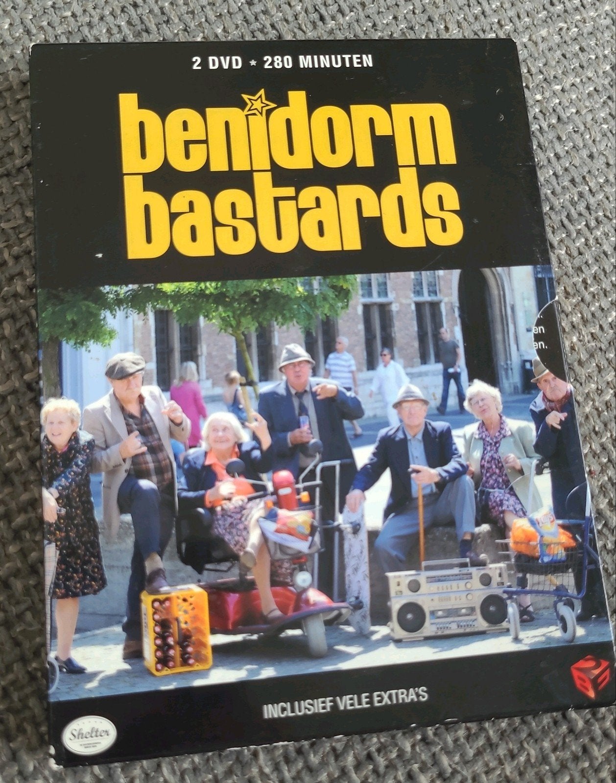 Benidorm basterds 2 dvd 280 minuten inclusief vele extra's, Cd's en Dvd's, Alle leeftijden, Ophalen of Verzenden, Zo goed als nieuw
