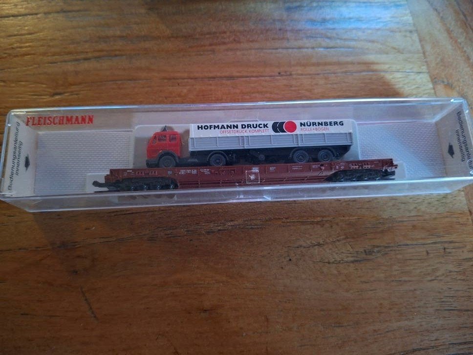 Fleischmann 8278 Wagon met vrachtwagen Hofmann Druck, Ophalen of Verzenden, Nieuw, Wagon, Fleischmann