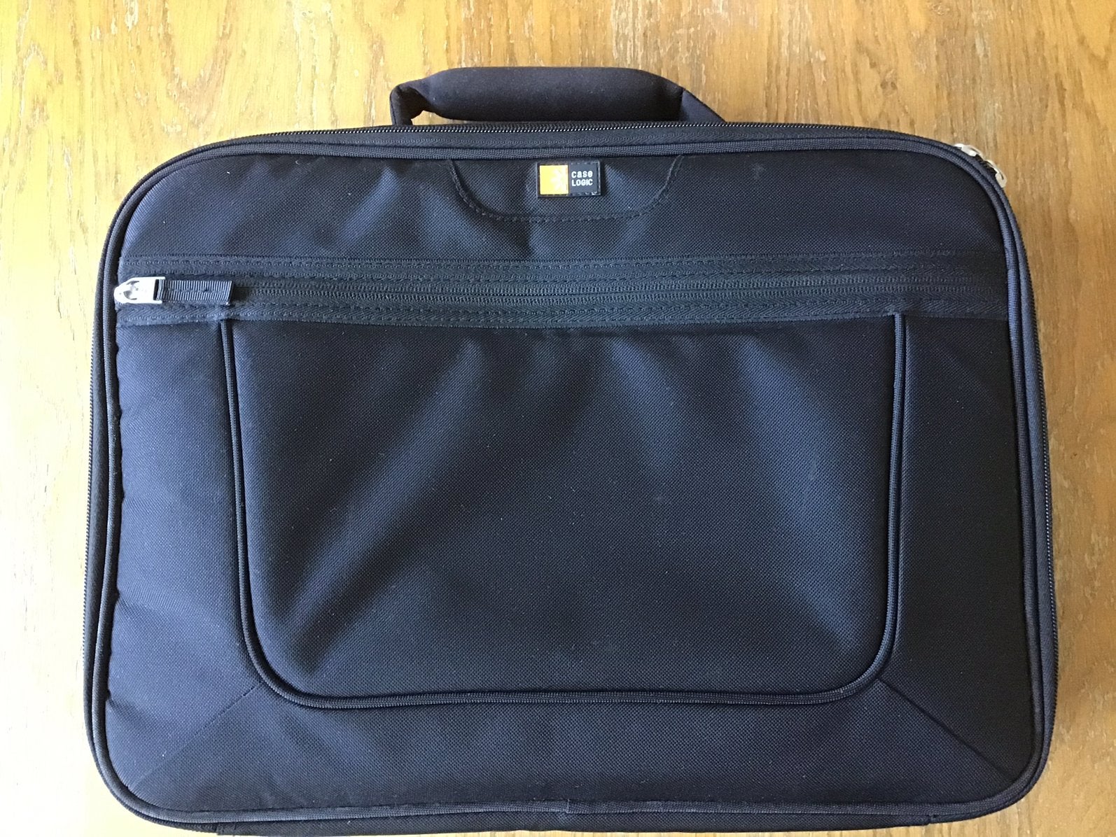 Laptoptas voor laptop 15.6 inch, merk Case Logic, als nieuw., Computers en Software, Ophalen of Verzenden, 15 inch, Zo goed als nieuw