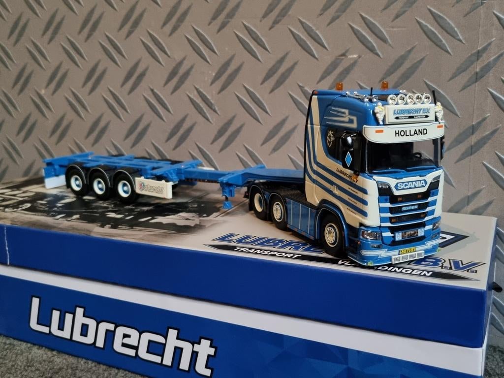 Tekno Hans Lubrecht., Ophalen of Verzenden, Zo goed als nieuw, Bus of Vrachtwagen, Tekno