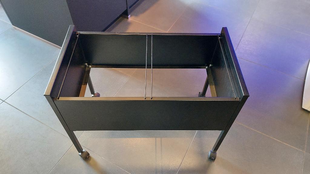 hangmaptrolley, Huis en Inrichting, Ophalen, Zwart, Zo goed als nieuw, Metaal