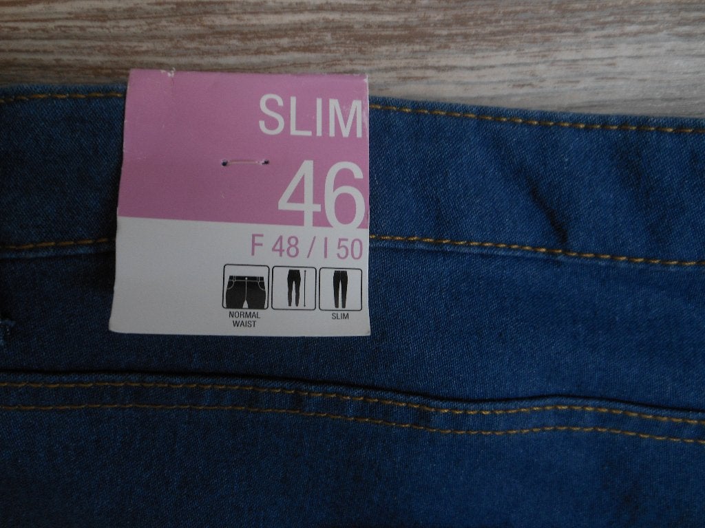 NIEUWE spijkerbroek, Ophalen of Verzenden, Nieuw, Blauw, Broek of Spijkerbroek
