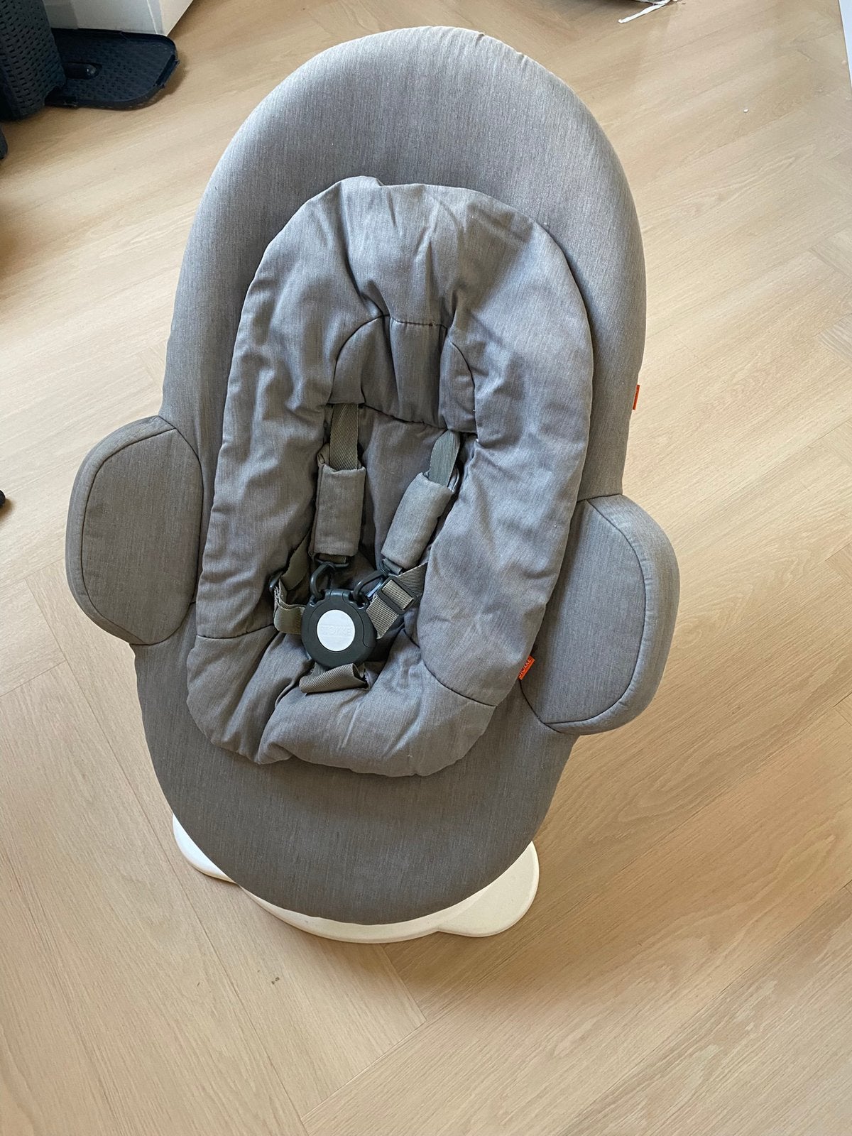 Stokke steps wipper bouncer, Kinderen en Baby's, Wipstoeltjes, Ophalen, Zo goed als nieuw