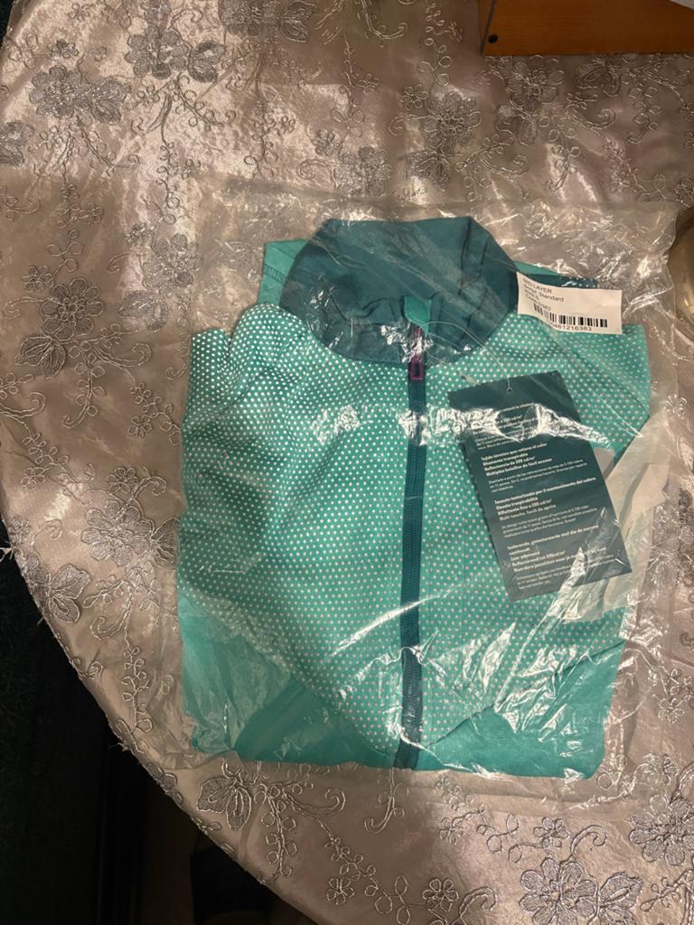 Nieuwe Mid Layer Sportjasje Maat S van Deliveroo, Ophalen of Verzenden, Nieuw, Maat 36 (S), Groen