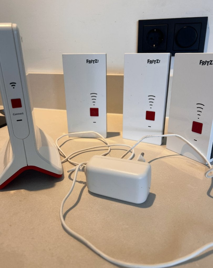 FRITZ! Mesh Wifi Set - Repeater 3000 + 3x 2400 - Compleet, Computers en Software, Ophalen of Verzenden, Zo goed als nieuw, Fritz