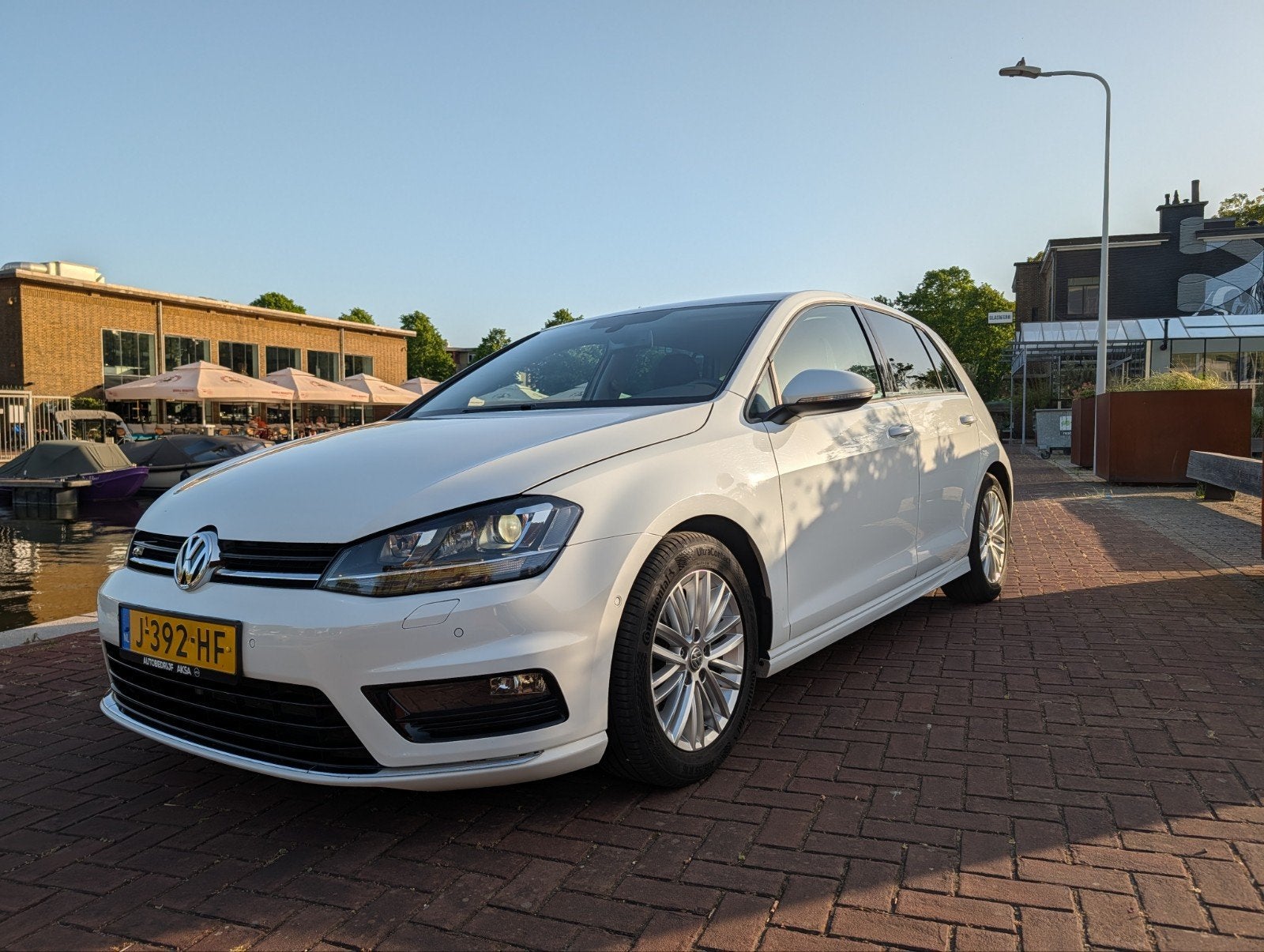VW Golf 7 1.4 TSI 150pk R-Line Automaat (DSG-7) – Topstaat, Auto's, Stof, 4 cilinders, Wit, Bi-Xenon koplampen