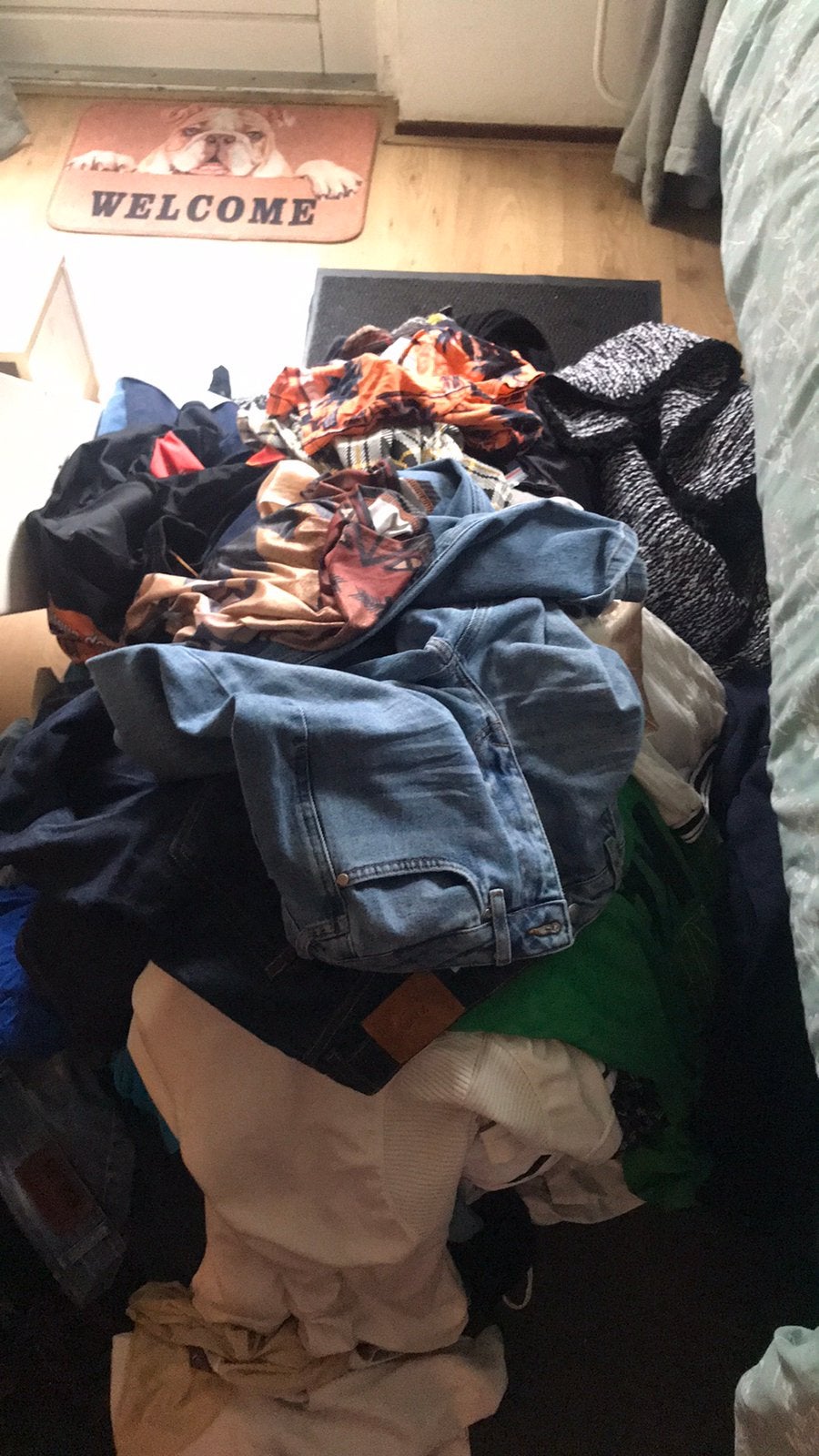 Grote partij kleding en schoenen, Ophalen, Zo goed als nieuw, Maat 38/40 (M)