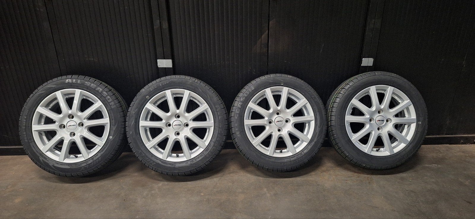 Compleet nieuwe all-season set  /  velgen en banden, 15 inch, Info@bandenserviceraalte.nl, Nieuw, All Season