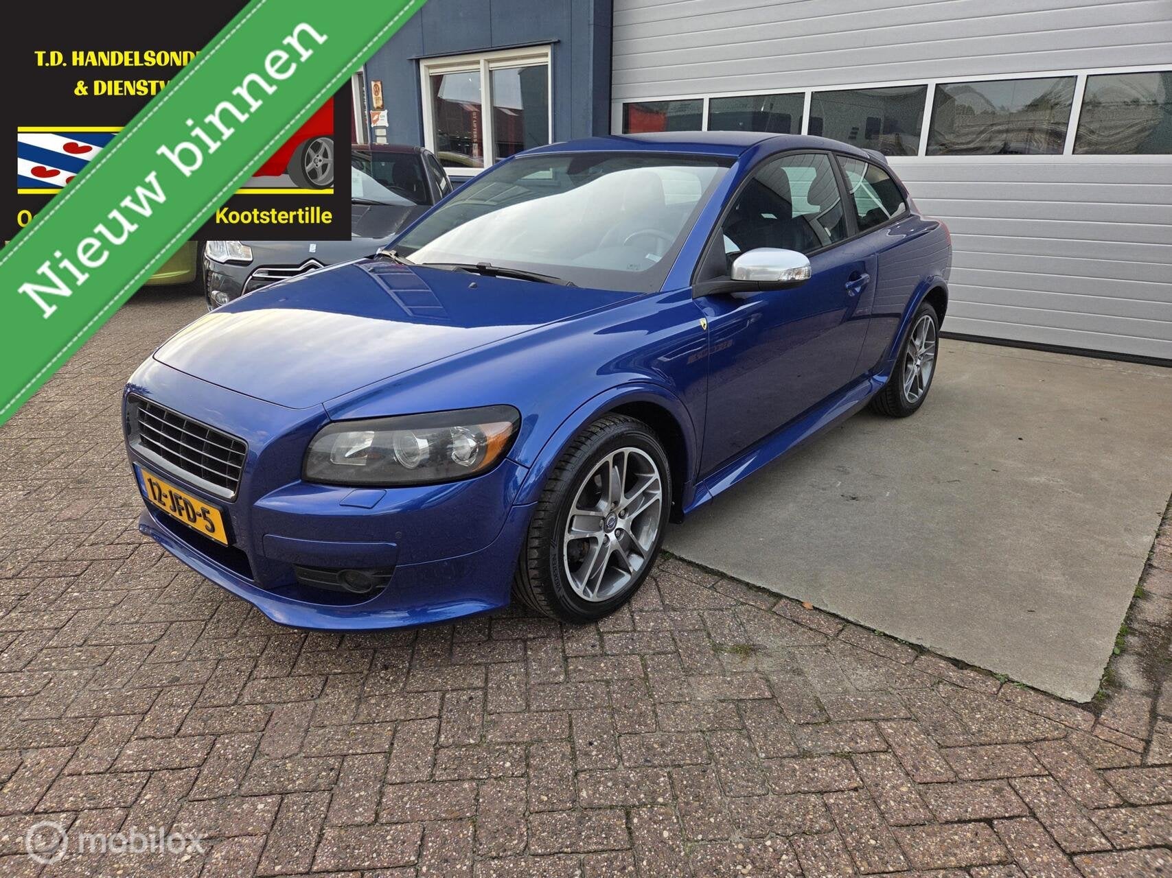 Volvo C30 1.8 Sport zeer nette auto, Auto's, Voorwielaandrijving, 1228 kg, 125 pk, Gebruikt