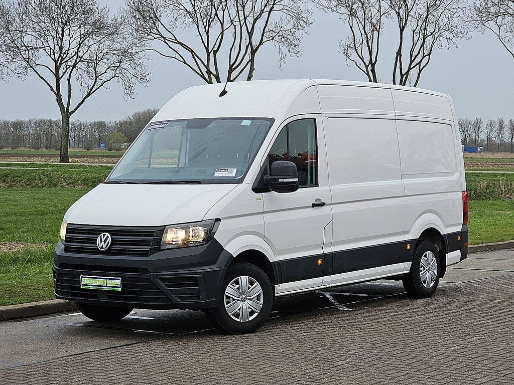 Volkswagen Crafter 35 2.0 TDI L3H3 140Pk Aut Trekhaak Camera, Auto's, Gebruikt, Zwart, 4 cilinders, Volkswagen