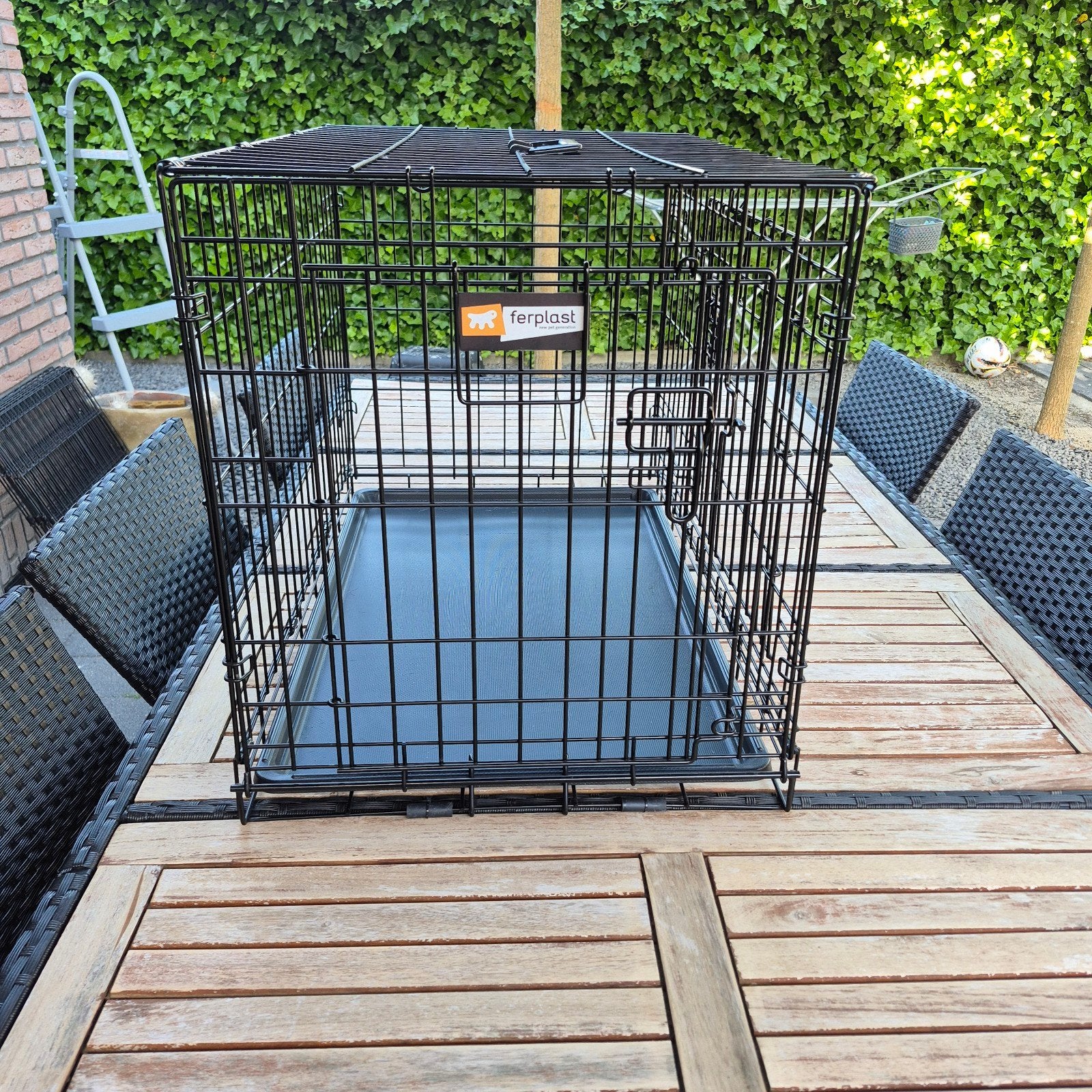 Ferplast bench 75 cm maat M, Dieren en Toebehoren, Hondenbenches, Ophalen, Zo goed als nieuw