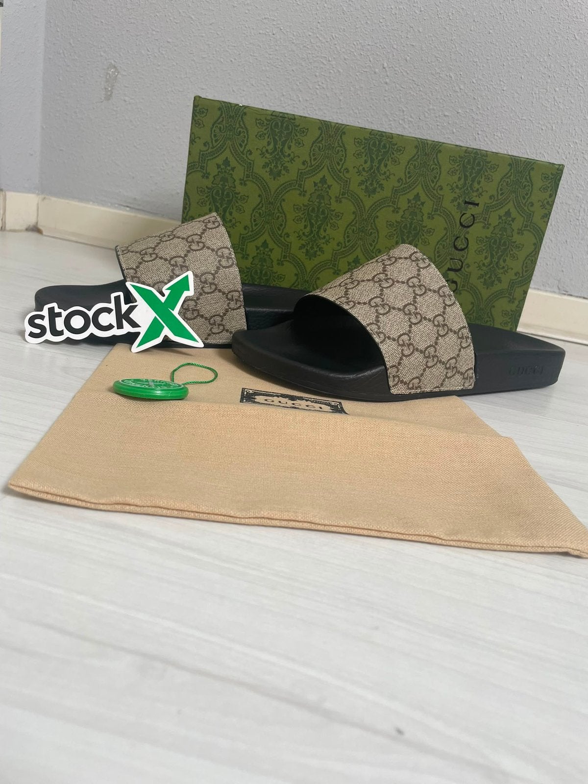 Gucci badslippers, Kleding | Heren, Verzenden, Zo goed als nieuw, Zwart