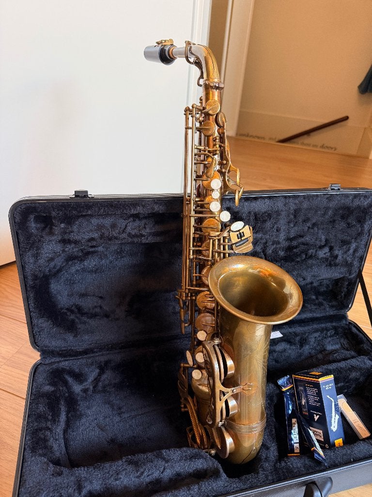 Stewart Ellis Saxofoon ( SE-710-ALB), Ophalen, Zo goed als nieuw, Alt, Met koffer