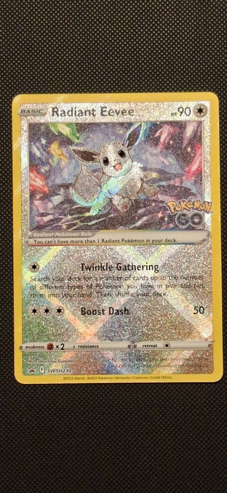 Radiant Eevee SWSH230, Ophalen of Verzenden, Zo goed als nieuw