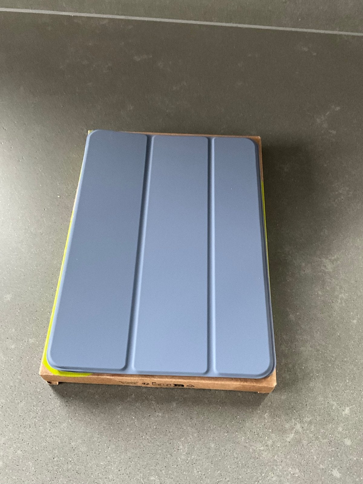 Imoshion Magnetische Boekhoes voor iPad Air (2023/2022), 10 inch, Nieuw, Bescherming voor- en achterkant, Ophalen of Verzenden