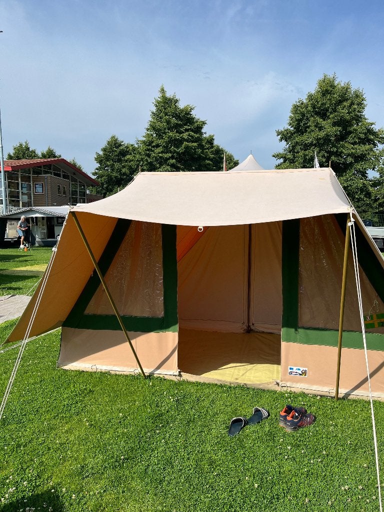Te koop stormtent ., Caravans en Kamperen, Ophalen, Gebruikt, Tot en met 4