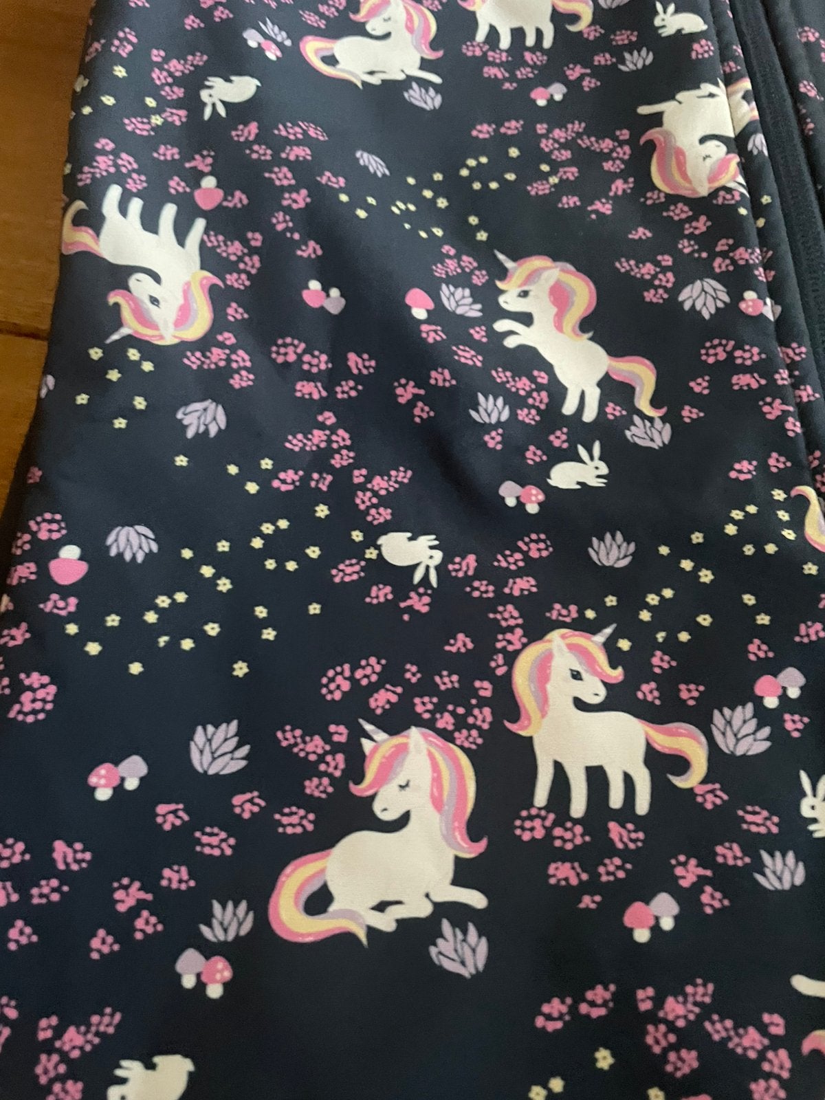Leuke Softshell Overall Eenhoornprint - Maat 98/104, Ophalen of Verzenden, Zo goed als nieuw, Jongen of Meisje