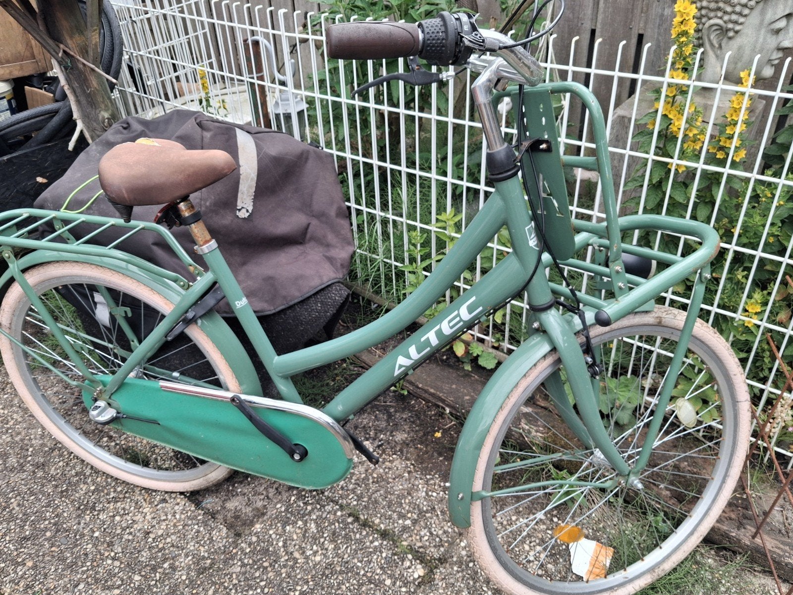 Meisjes fiets 26 inch, Ophalen, Gebruikt, 26 inch of meer
