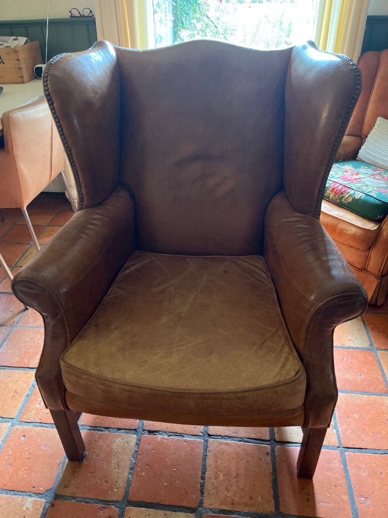 Oorfauteuil schapenleer bruin. Prima staat!, Huis en Inrichting, Ophalen, Gebruikt, Chesterfield , schapenleren oorfauteuil, 50 tot 75 cm