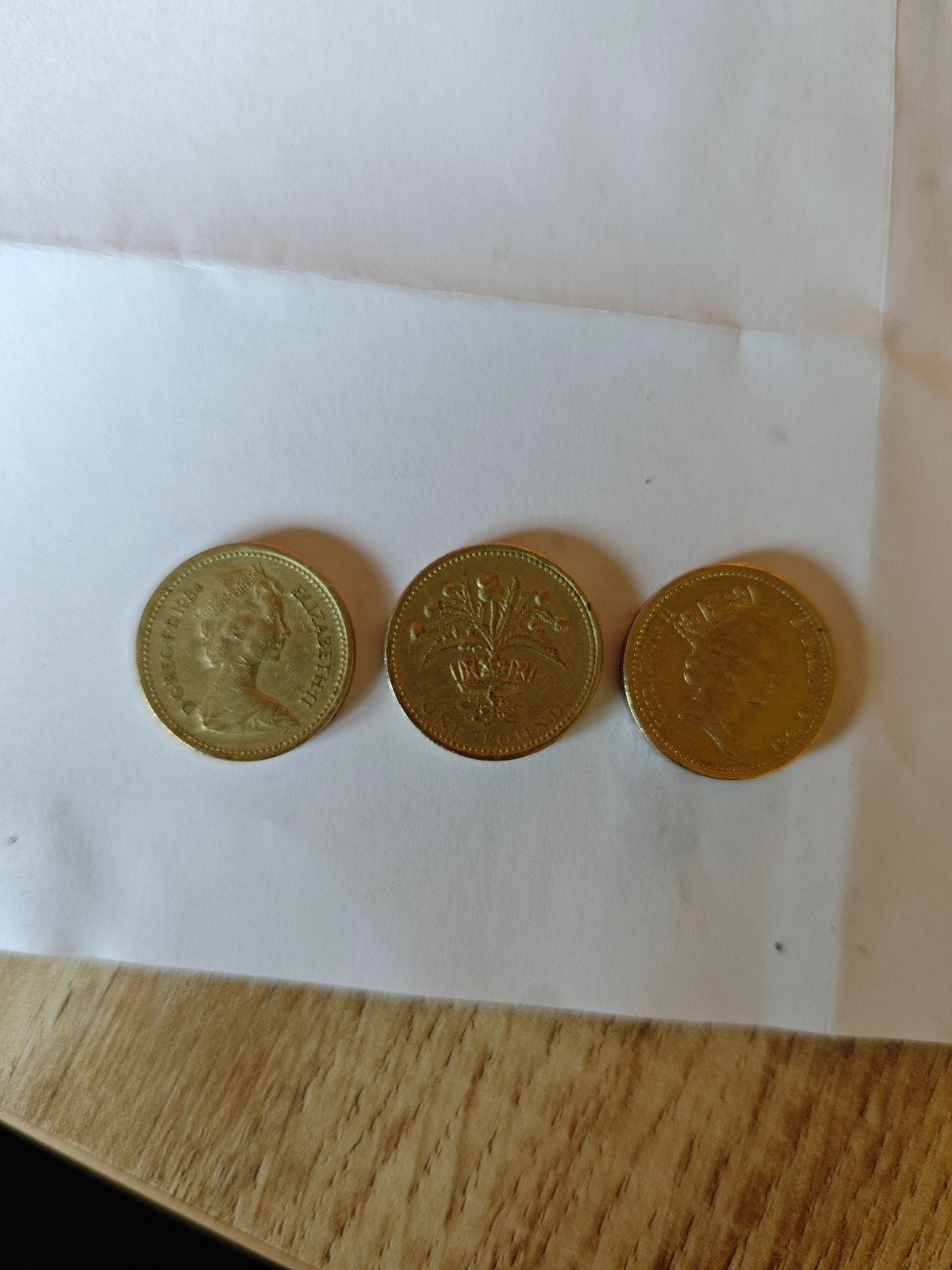 Diverse munten: 2,5 Gulden, 50 Pence, 1 Pound, 20 Pence, Ophalen of Verzenden, Overige landen