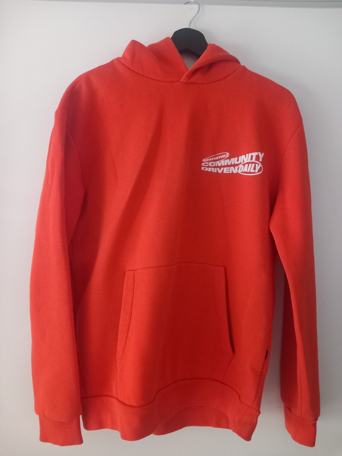 Oranje hoodie Sting maat  M, Onbekend, Overige maten, Ophalen of Verzenden, Zo goed als nieuw
