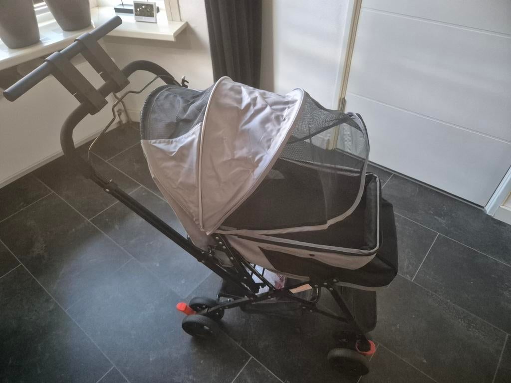 Hondekinderwagen zgan merk keddoc weinig gebruikt, Ophalen of Verzenden, Zo goed als nieuw