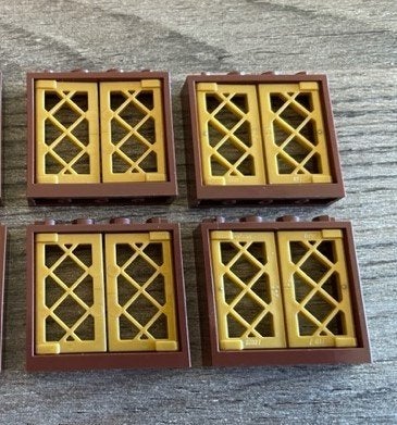 lego ramen bruin 1x4x3 met gouden vensters (12), Ophalen of Verzenden, Nieuw, MOC (eigen creatie), Lego