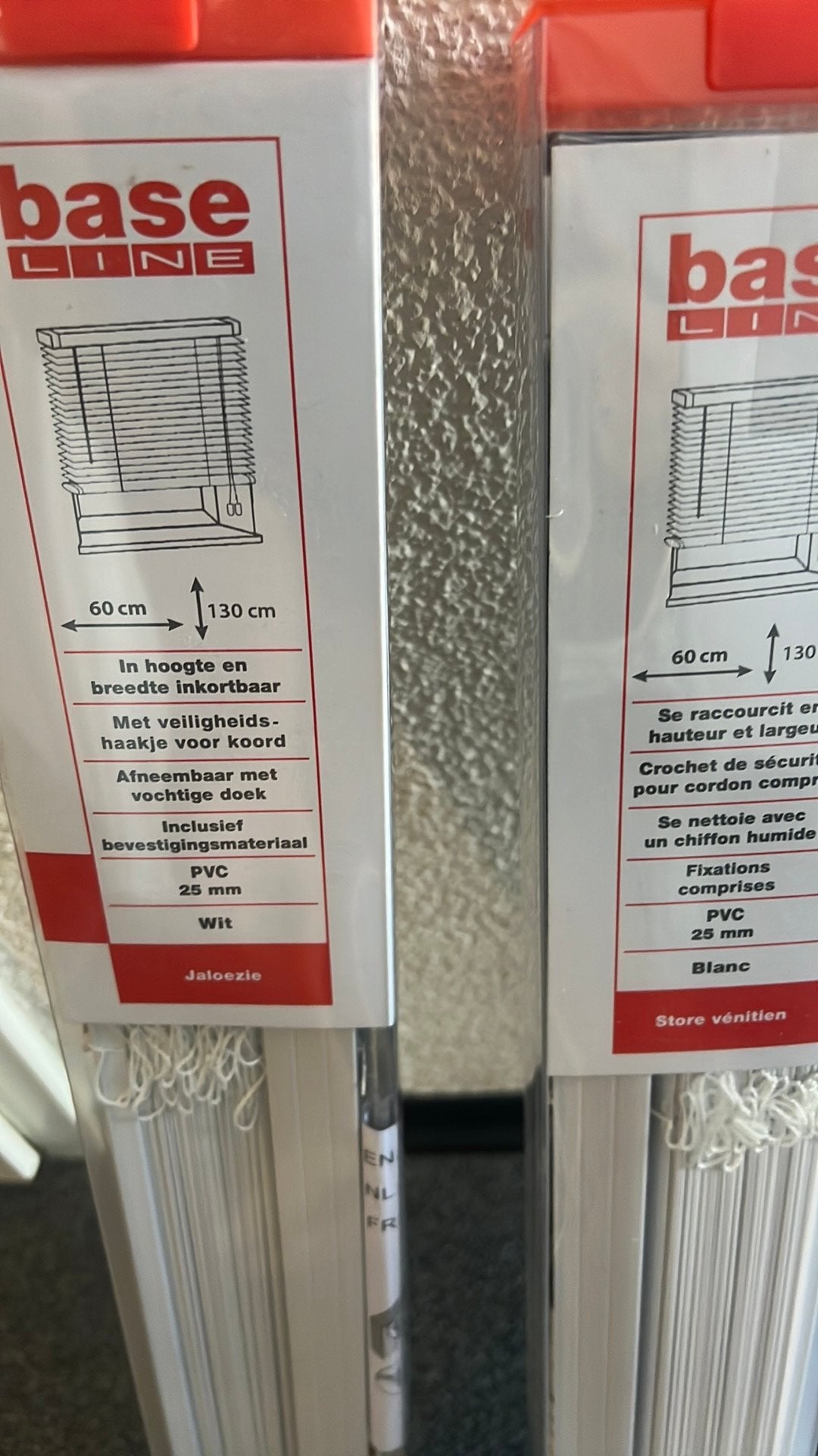 2 x Luxaflex praxis baseline, Kunststof, Raamkozijn, Zo goed als nieuw, Ophalen