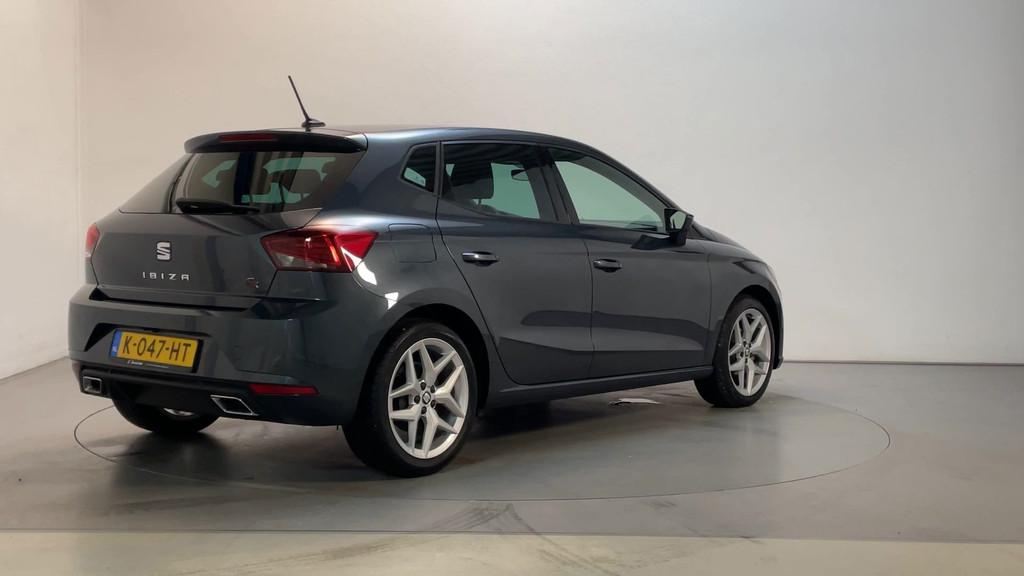 Seat Ibiza 1.0 TSI FR Business Intense Camera Navigatie DAB+, Stof, Met garantie (alle), Ibiza, Origineel Nederlands