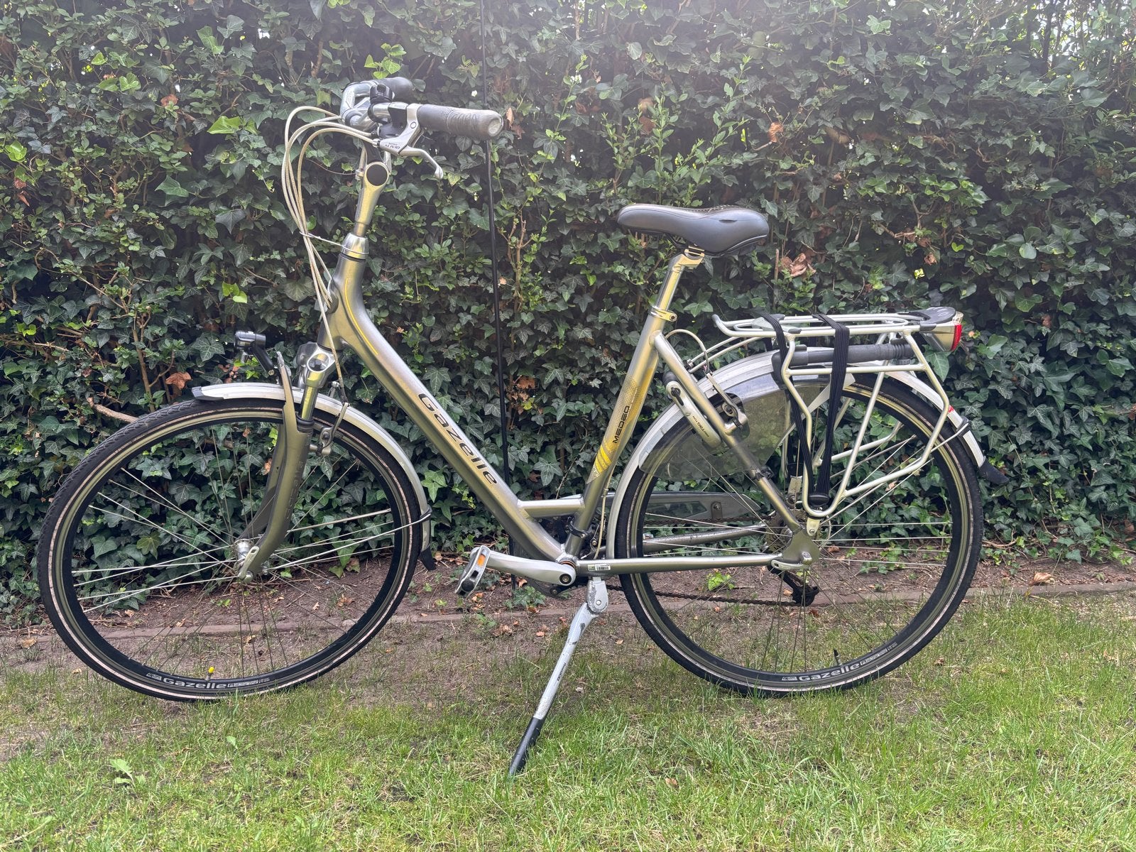Gazelle fiets met lage instap en versnellingen, Fietsen en Brommers, Ophalen, Velgrem, Gazelle, 53 tot 56 cm