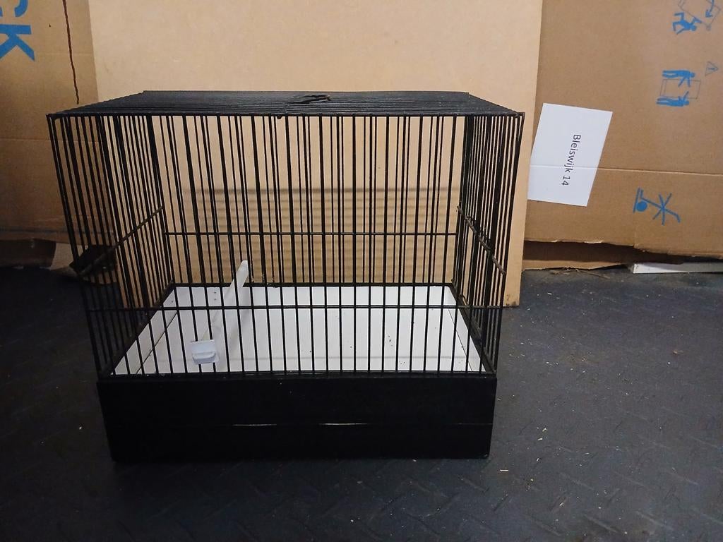 3 antieke vogelkooitjes, Ophalen