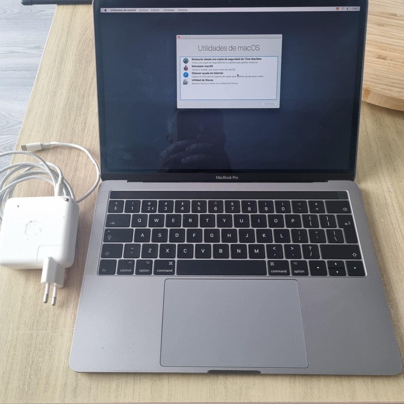 MacBook Pro 13 inch -A1706 for parts, MacBook Pro, Qwerty, 13 inch, Ophalen of Verzenden