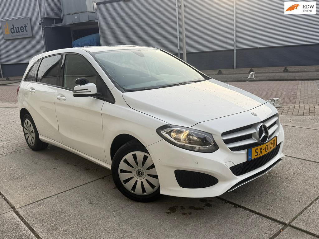 Mercedes-Benz B-klasse 220 d Ambition Automaat Clima, Auto's, Mercedes-Benz, Euro 6, 4 cilinders, Bedrijf, Diesel