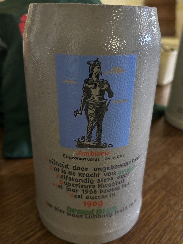 Vintage Brand Bier Pul - Ambiorix & Koninklijk Wapen, Verzamelen, Biermerken, Ophalen, Zo goed als nieuw, Pul(len), Brand
