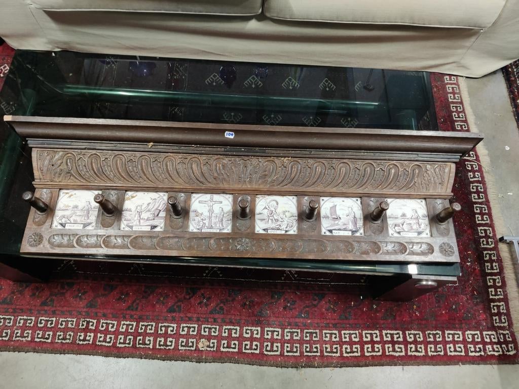 Antieke kapstok met 18e-eeuwse mangaantegels, Gebruikt, X, Minder dan 100 cm, Hout
