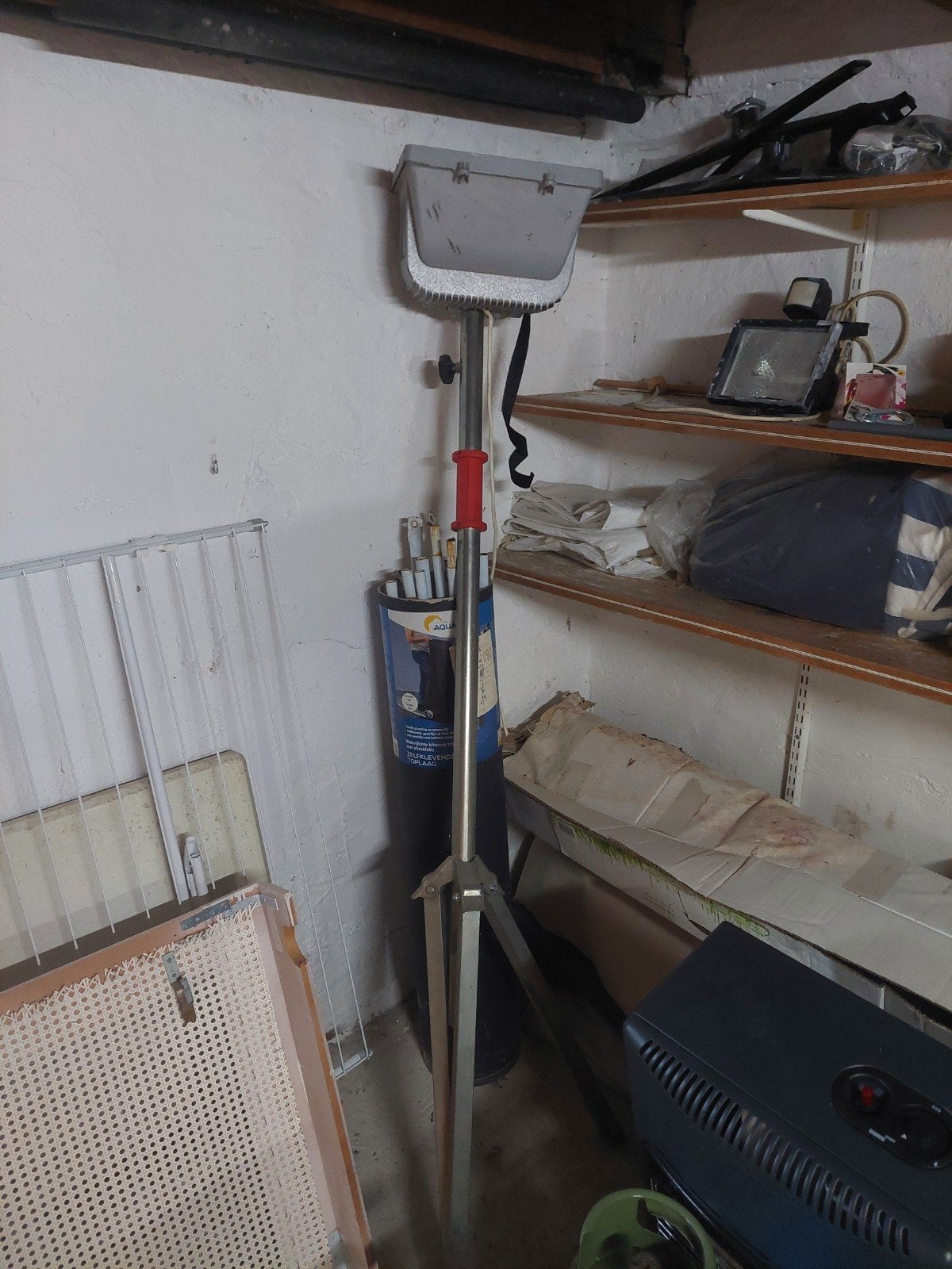 Bouwlamp met statief, Ophalen, Gebruikt, Minder dan 50 watt, Met statief