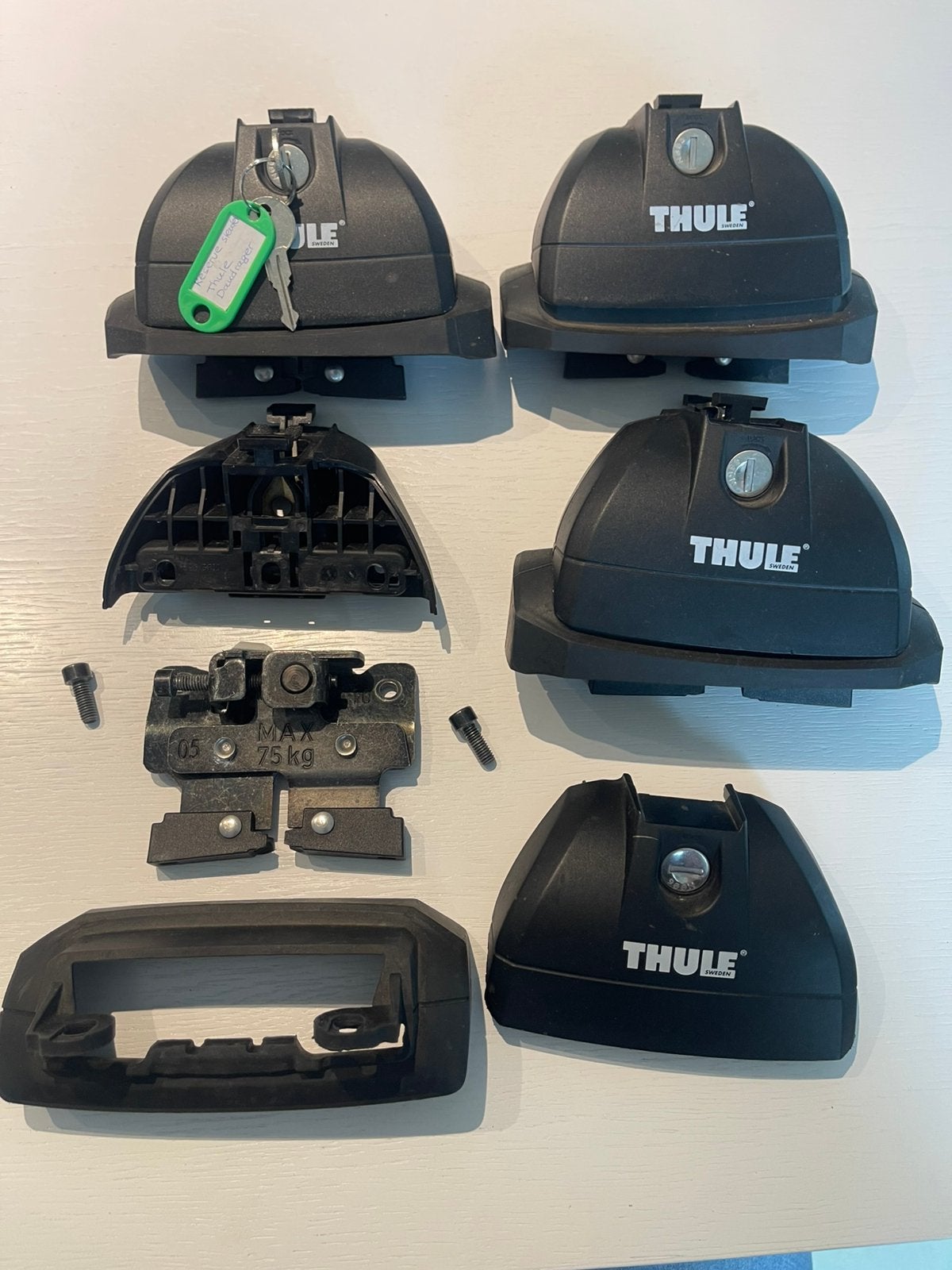 Thule voet + kit tbv Citroen C6, Auto diversen, Dakdragers, Ophalen, Zo goed als nieuw