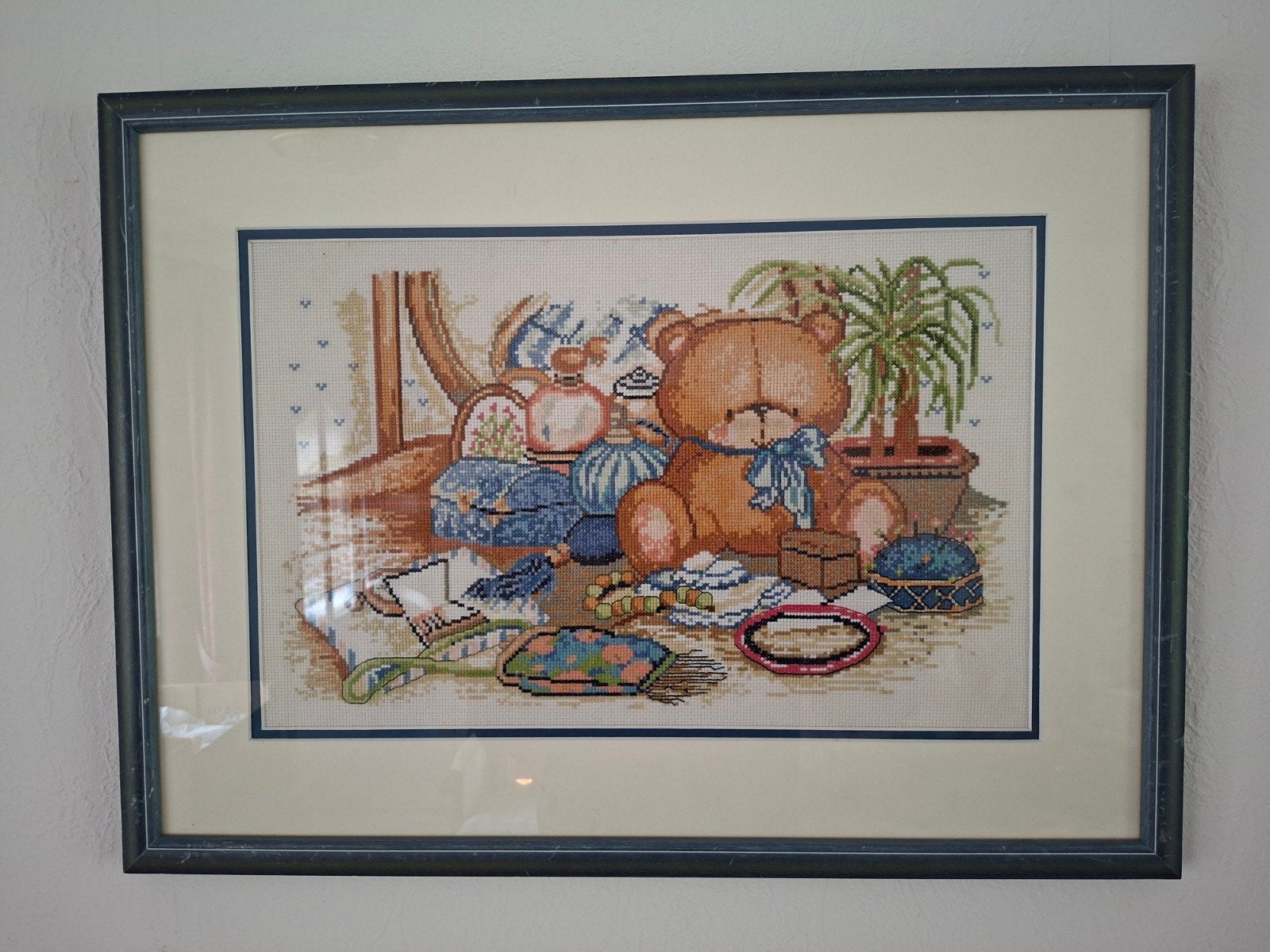 Geborduurd schilderij met teddybeer - 58 x 44 cm, Ophalen, 50 – 75, Gebruikt, Schilderij