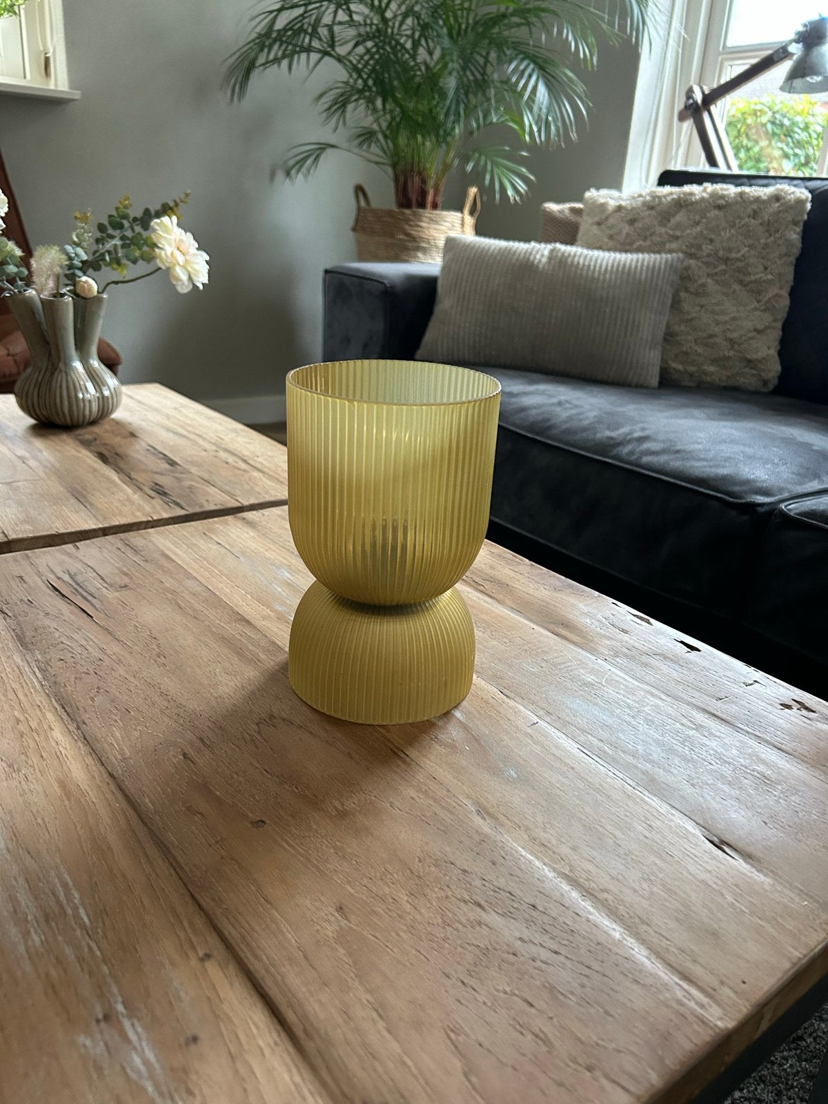 Stijlvolle okergele glazen tafellamp, Ophalen, Zo goed als nieuw, Modern, Glas
