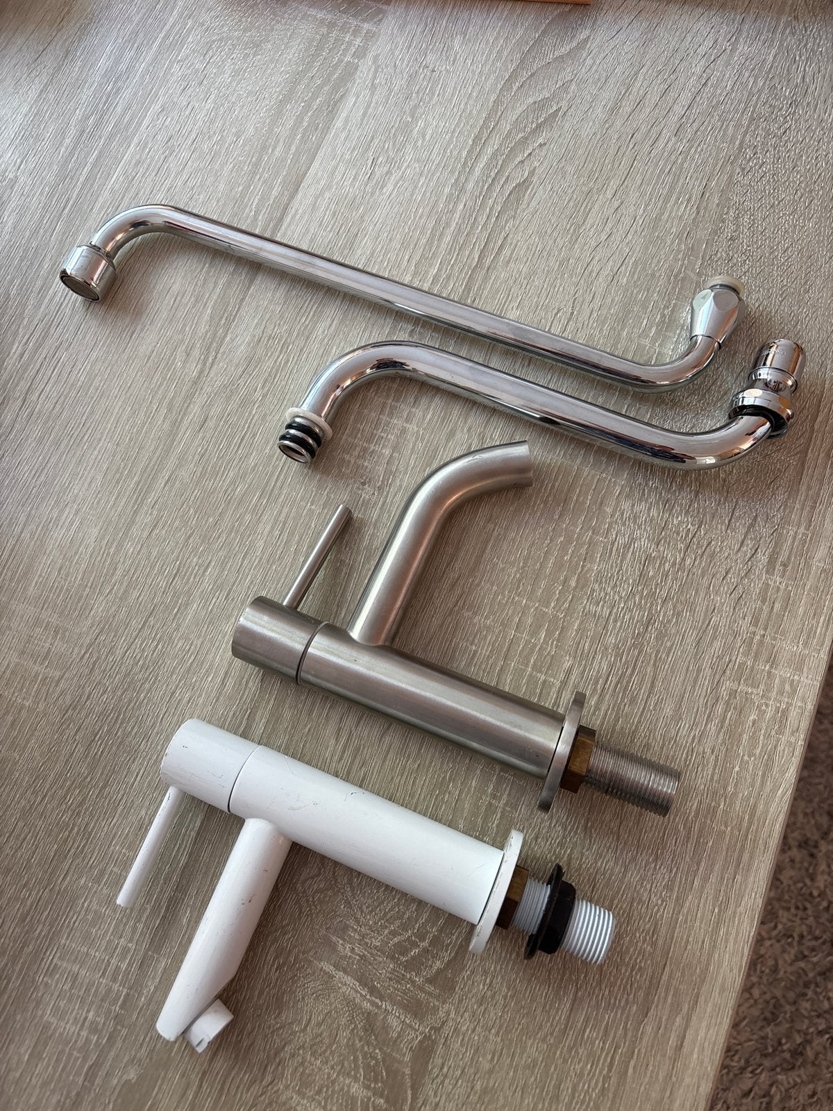 Nieuwe diverse kranen en kraanonderdelen, Doe-het-zelf en Verbouw, Sanitair, Ophalen, Gebruikt, Chroom, Kraan