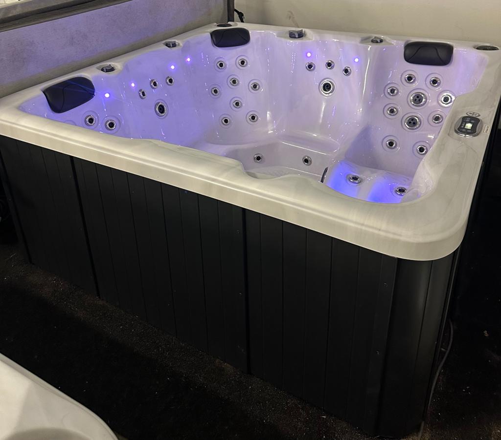 Jacuzzi | Sunspa Gold | 5 Persoons, Ophalen of Verzenden