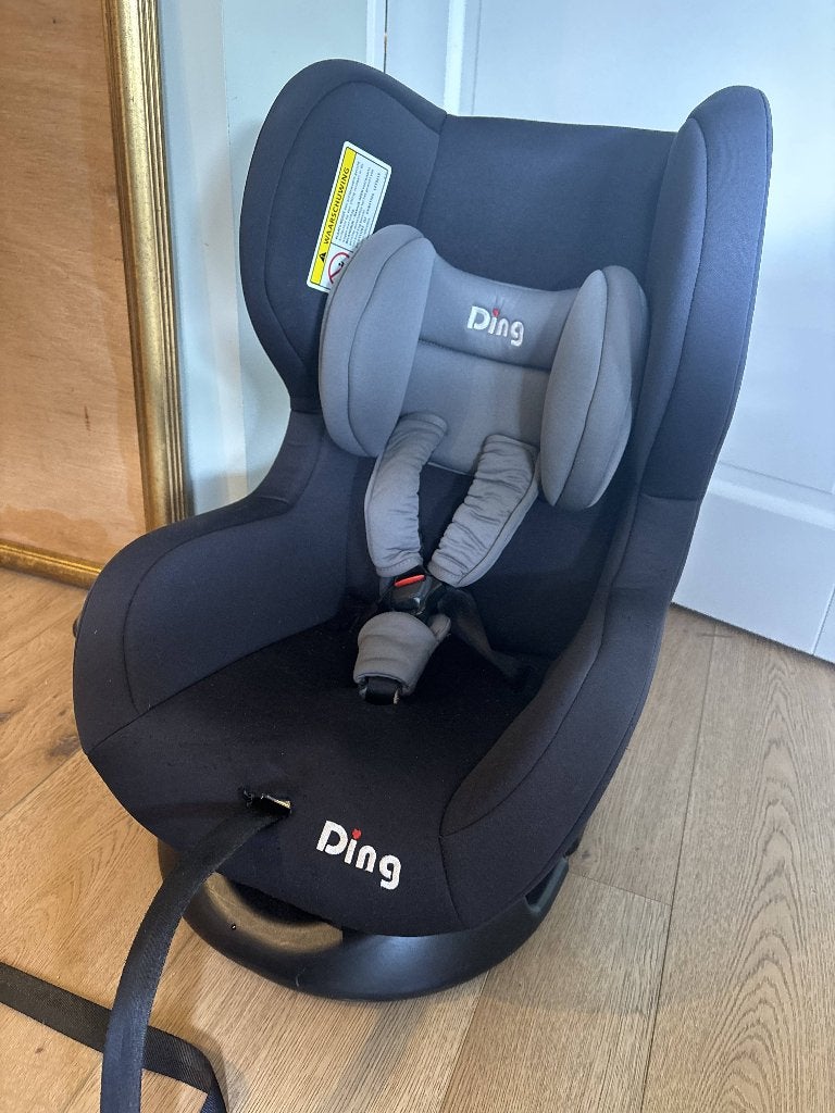 Kinder autostoel Ding, Autogordel, Zo goed als nieuw, 0 t/m 13 kg, Ophalen