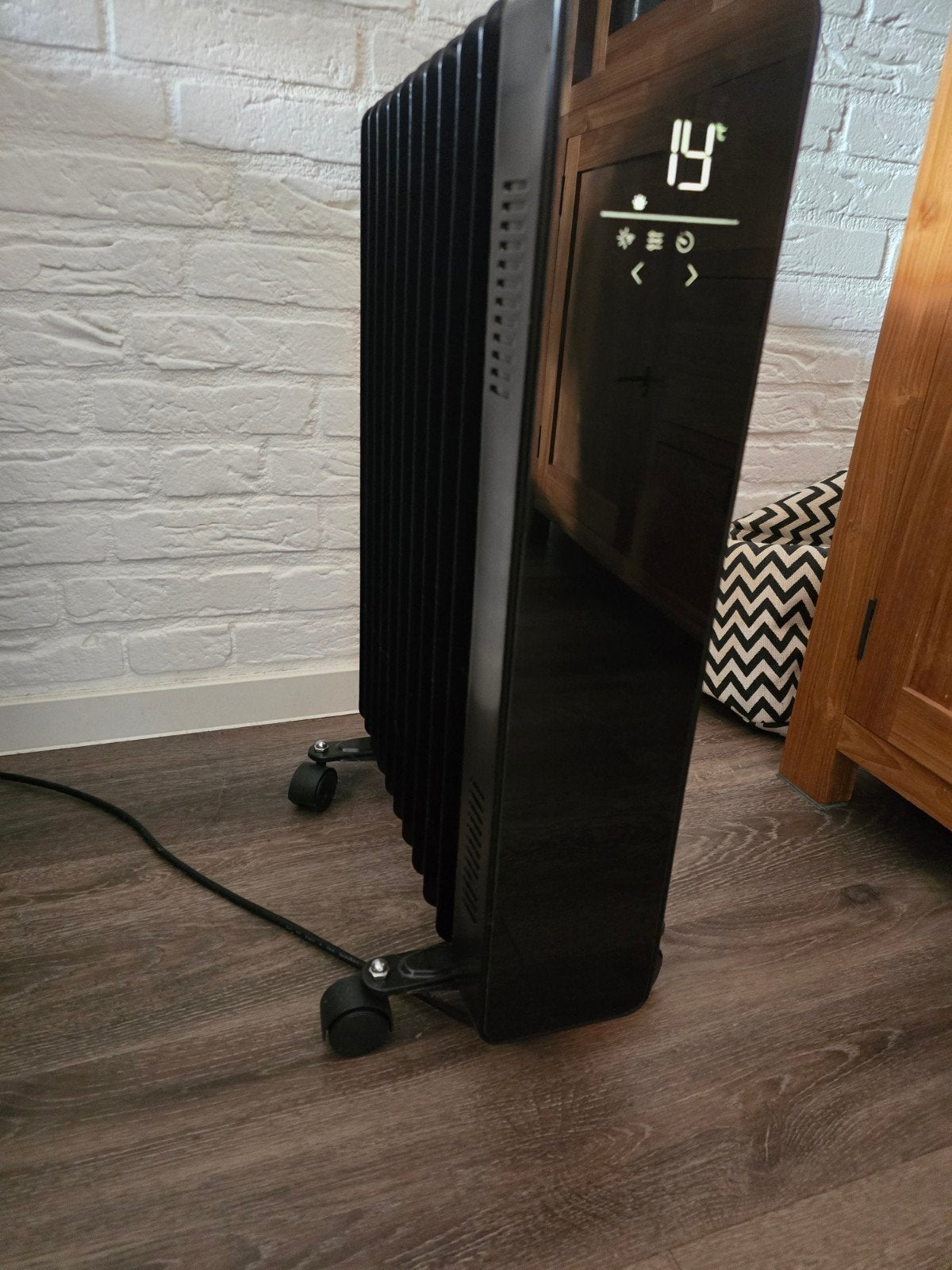 KESSER Oliekachel 2600W Wifi - Zo goed als nieuw, Doe-het-zelf en Verbouw, Ophalen, Kachel, Minder dan 60 cm, Zo goed als nieuw